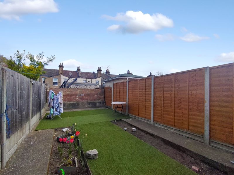 Photo 15- click for photo gallery